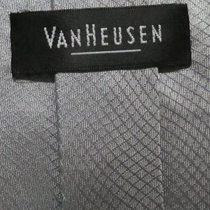 VAN HEUSEN | Satin Shield | Textured Silk Necktie